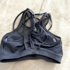 Bombshell Iconic sports bra